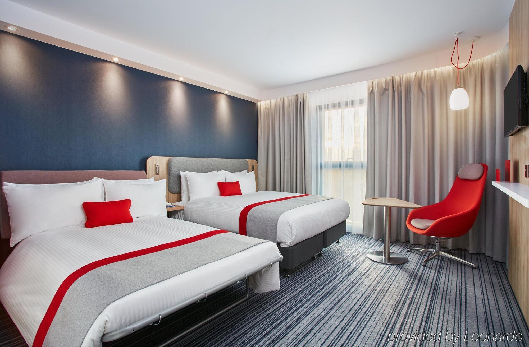 Express London-ealing, An Ihg Londra
